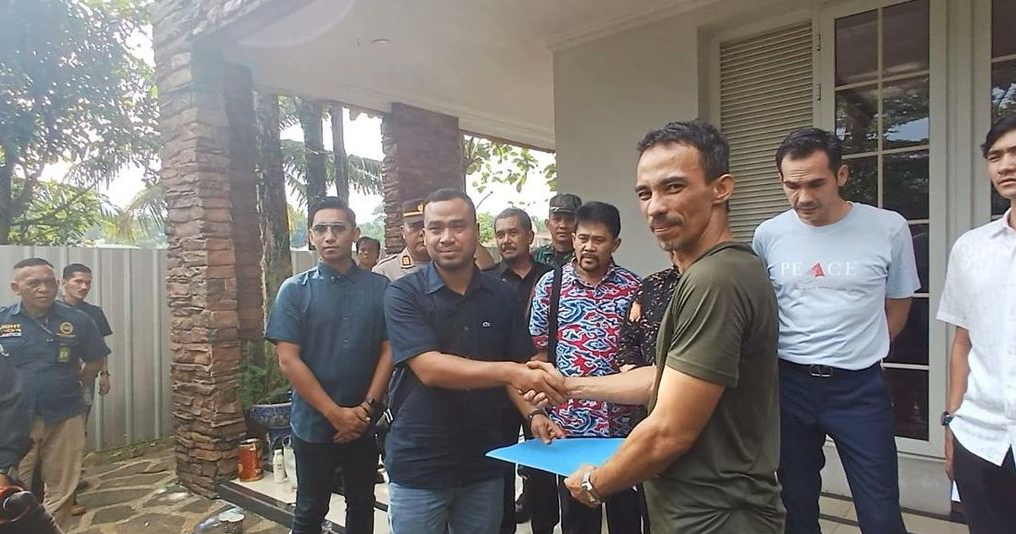 Perjuangan Attila Syach: Memohon Doa untuk Melunasi Tanah Sengketa dalam Tiga Bulan